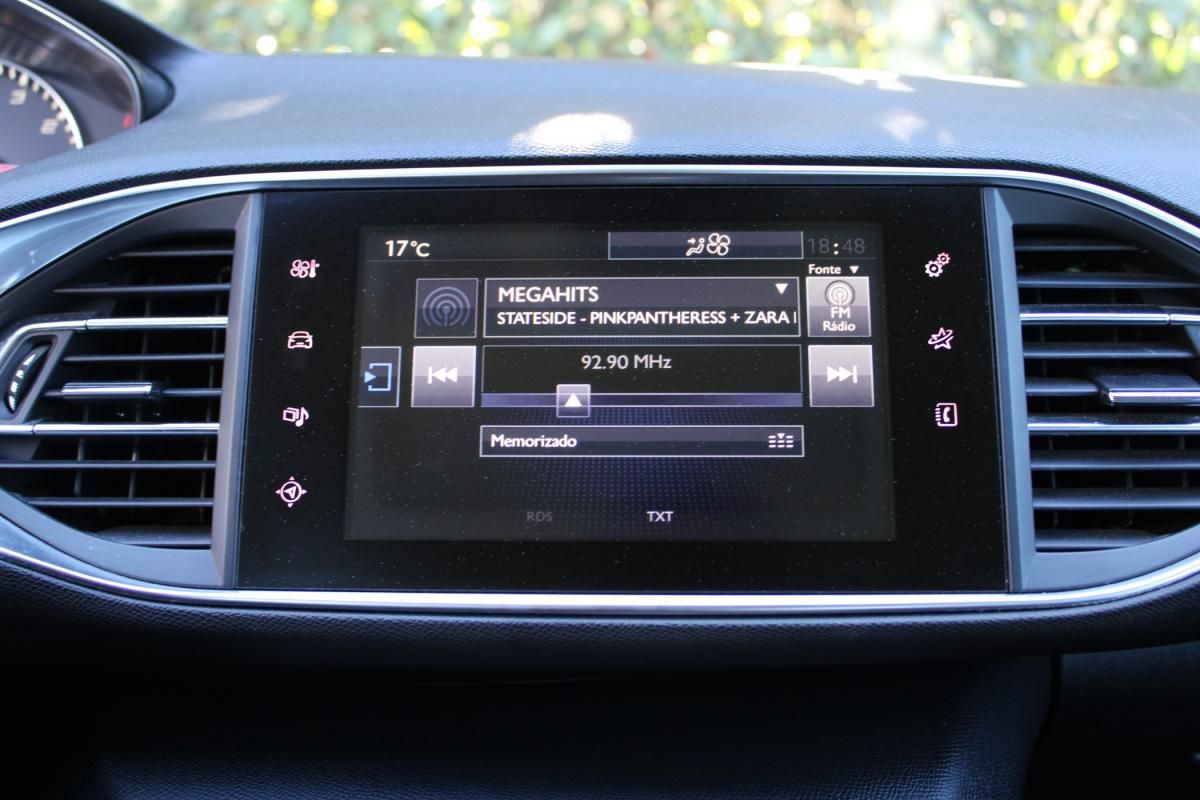 peugeot-308-2016-gasolina-1199cc