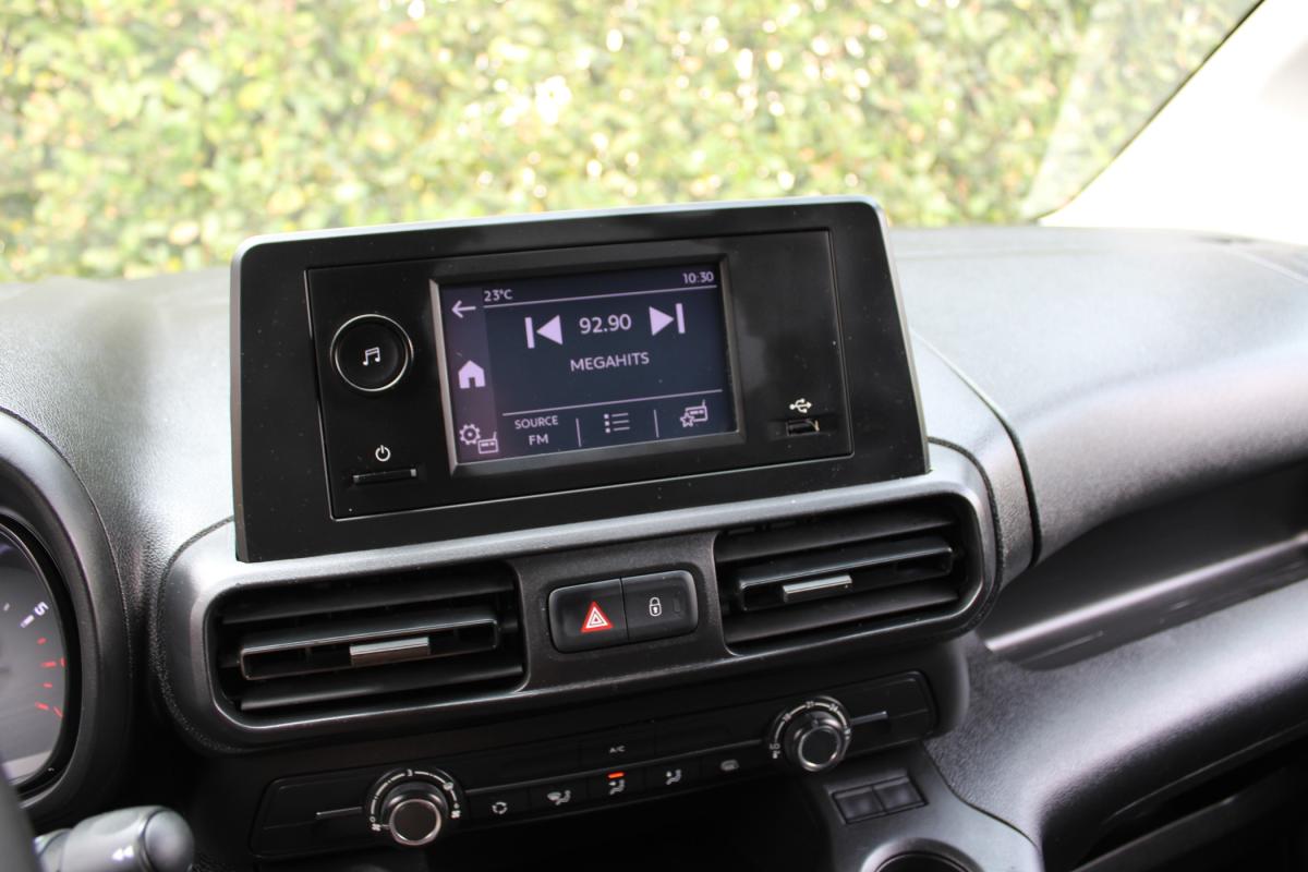 citroen-berlingo-2021-diesel-1499cc