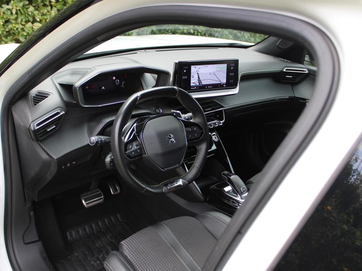 peugeot-2008-2020-gasolina-1199cc