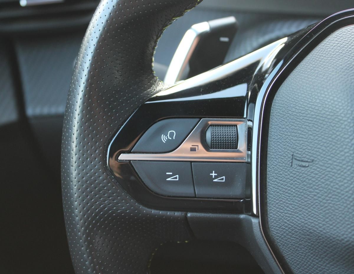 peugeot-2008-2020-gasolina-1199cc