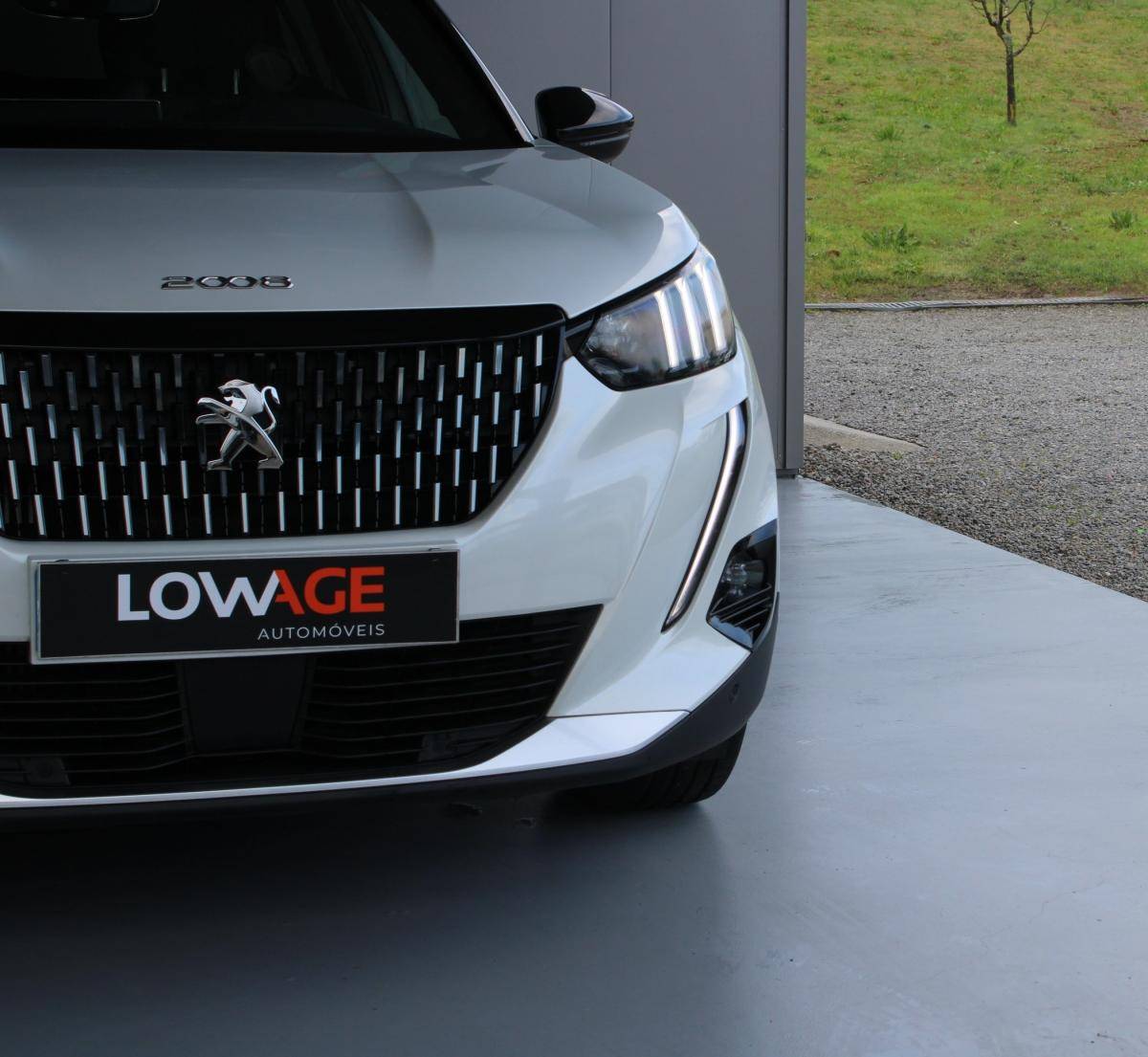 peugeot-2008-2020-gasolina-1199cc