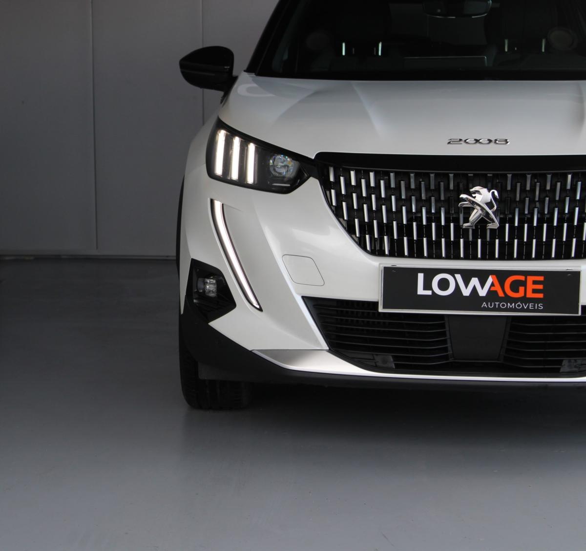 peugeot-2008-2020-gasolina-1199cc