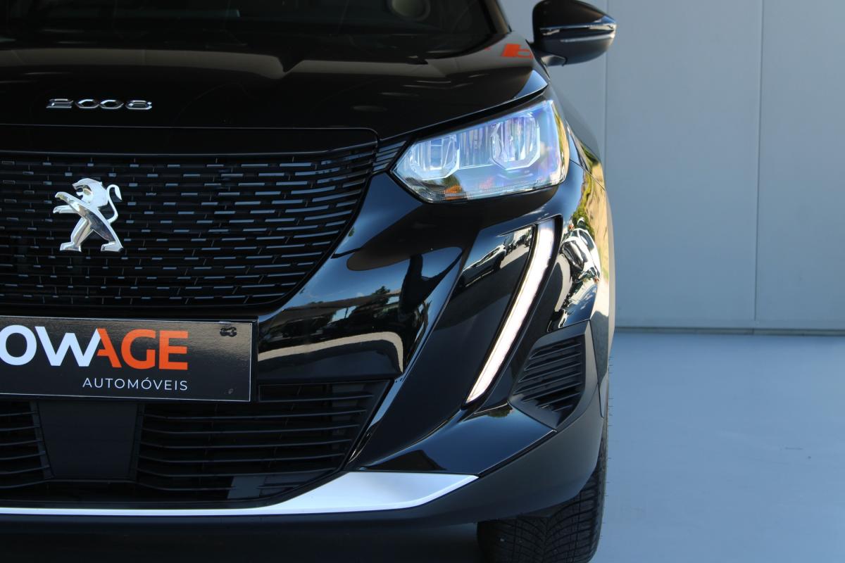 peugeot-2008-2022-eletrico-500cc