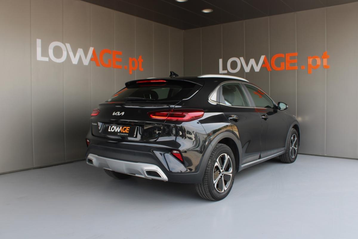 kia-xceed-2022-hibrido-a-gasolina-1580cc