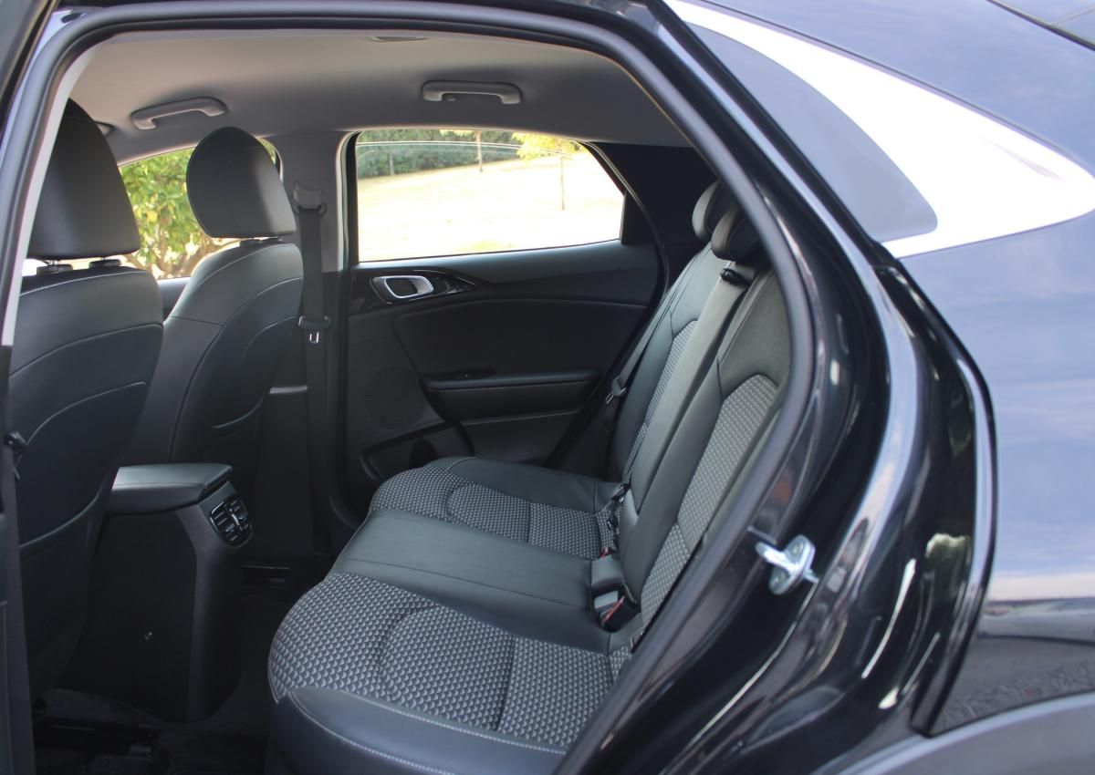 kia-xceed-2022-hibrido-a-gasolina-1580cc