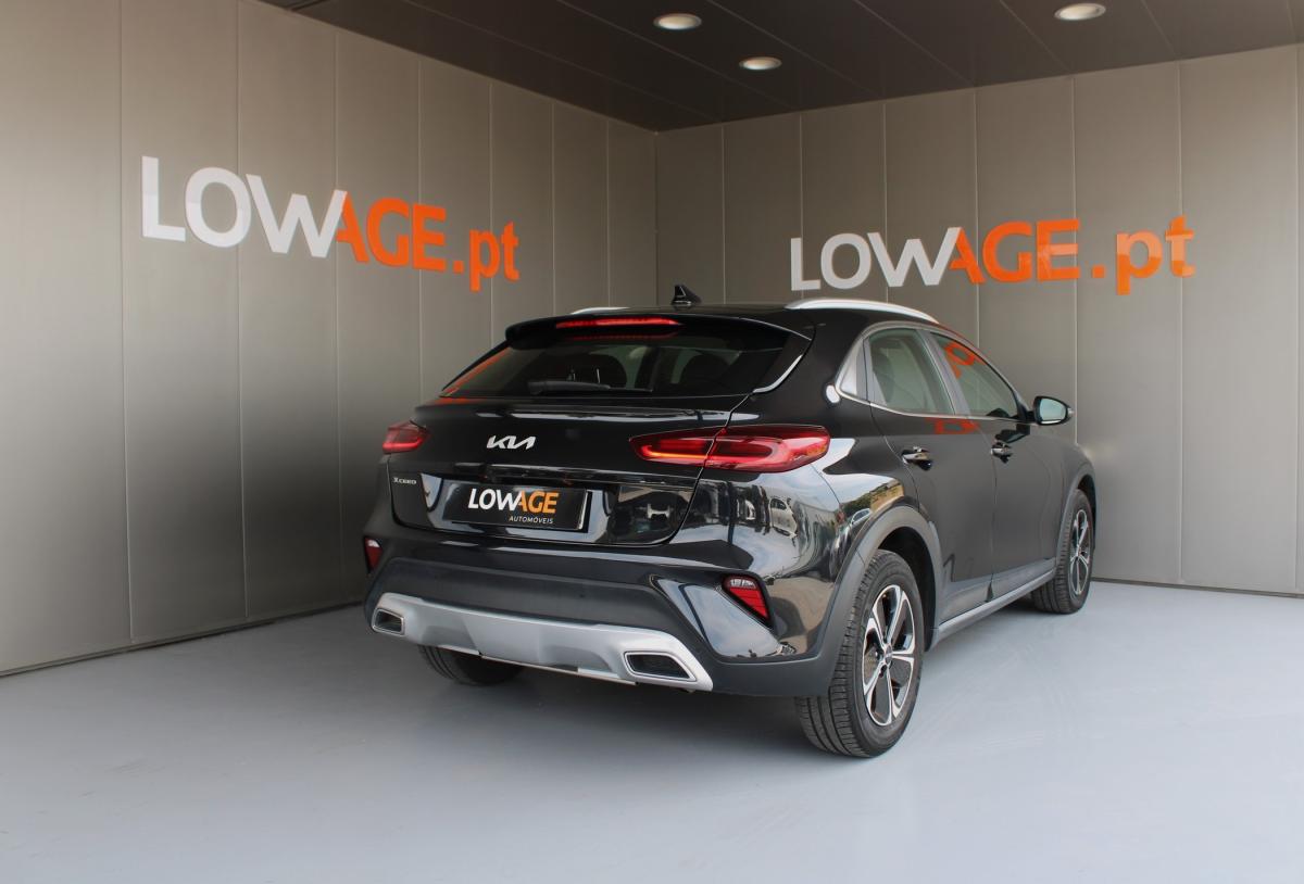 kia-xceed-2022-hibrido-a-gasolina-1580cc