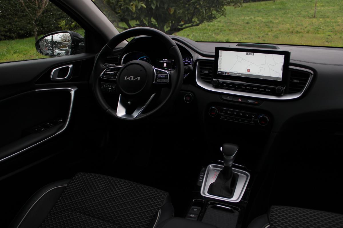 kia-xceed-2022-hibrido-a-gasolina-1580cc