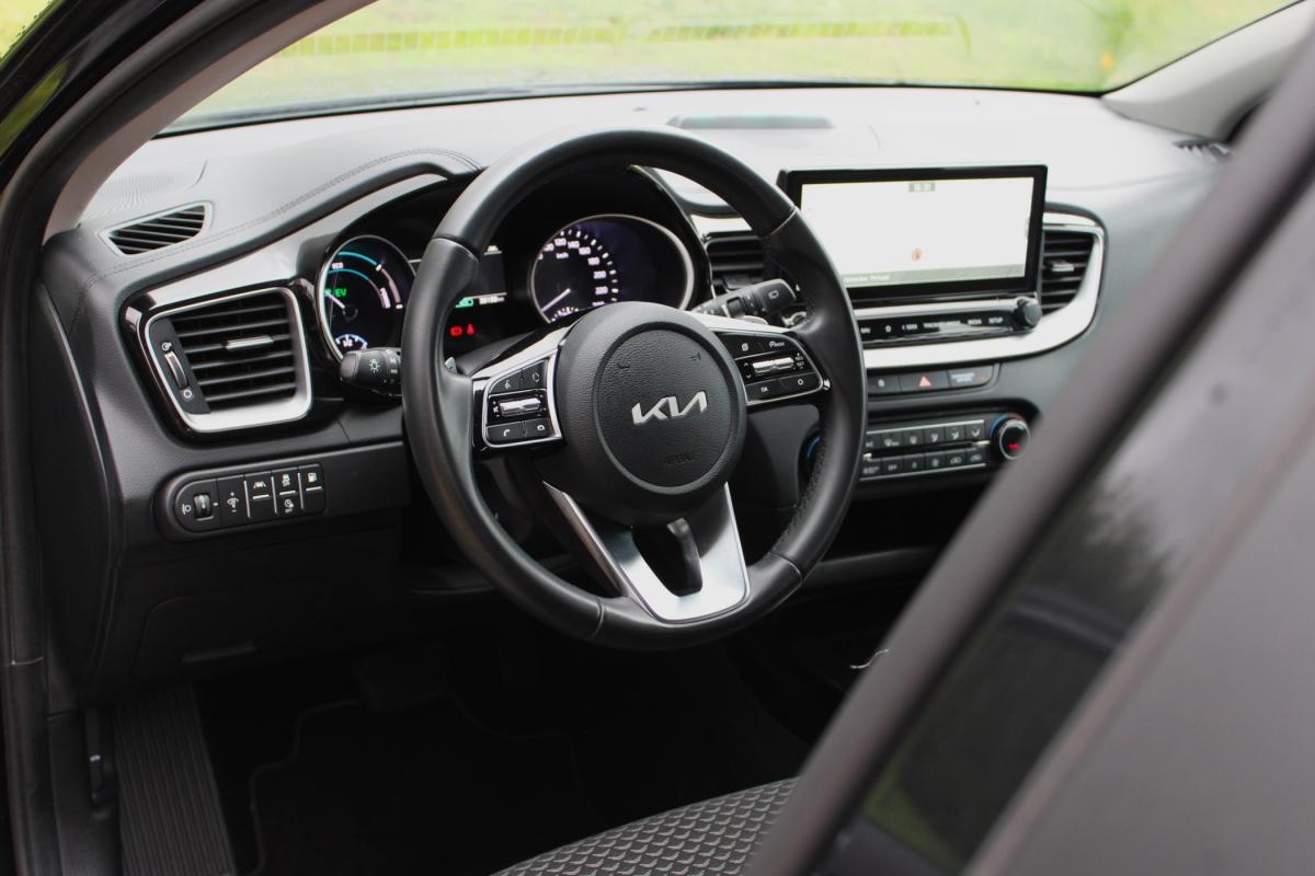kia-xceed-2022-hibrido-a-gasolina-1580cc