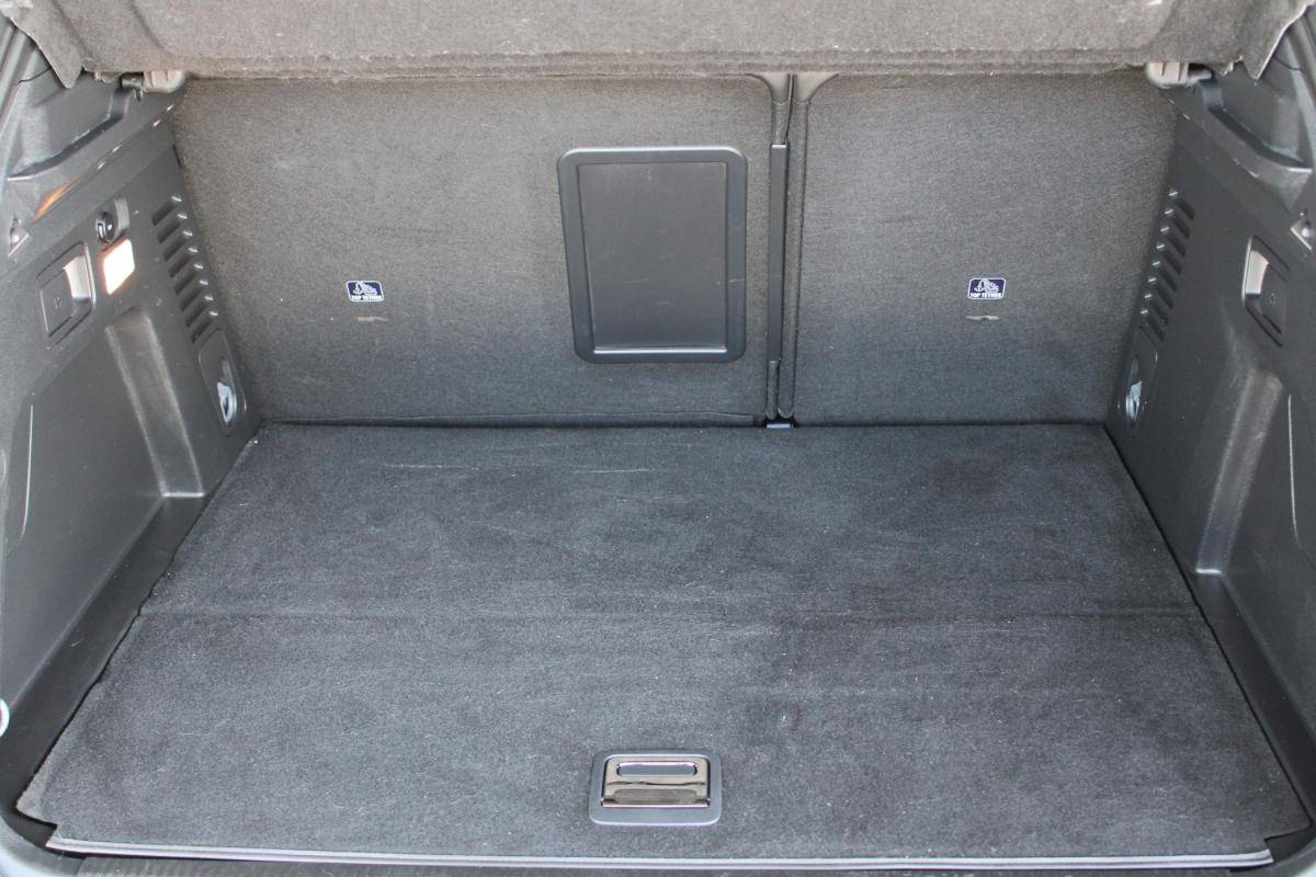 peugeot-3008-2021-hibrido-a-gasolina-1598cc