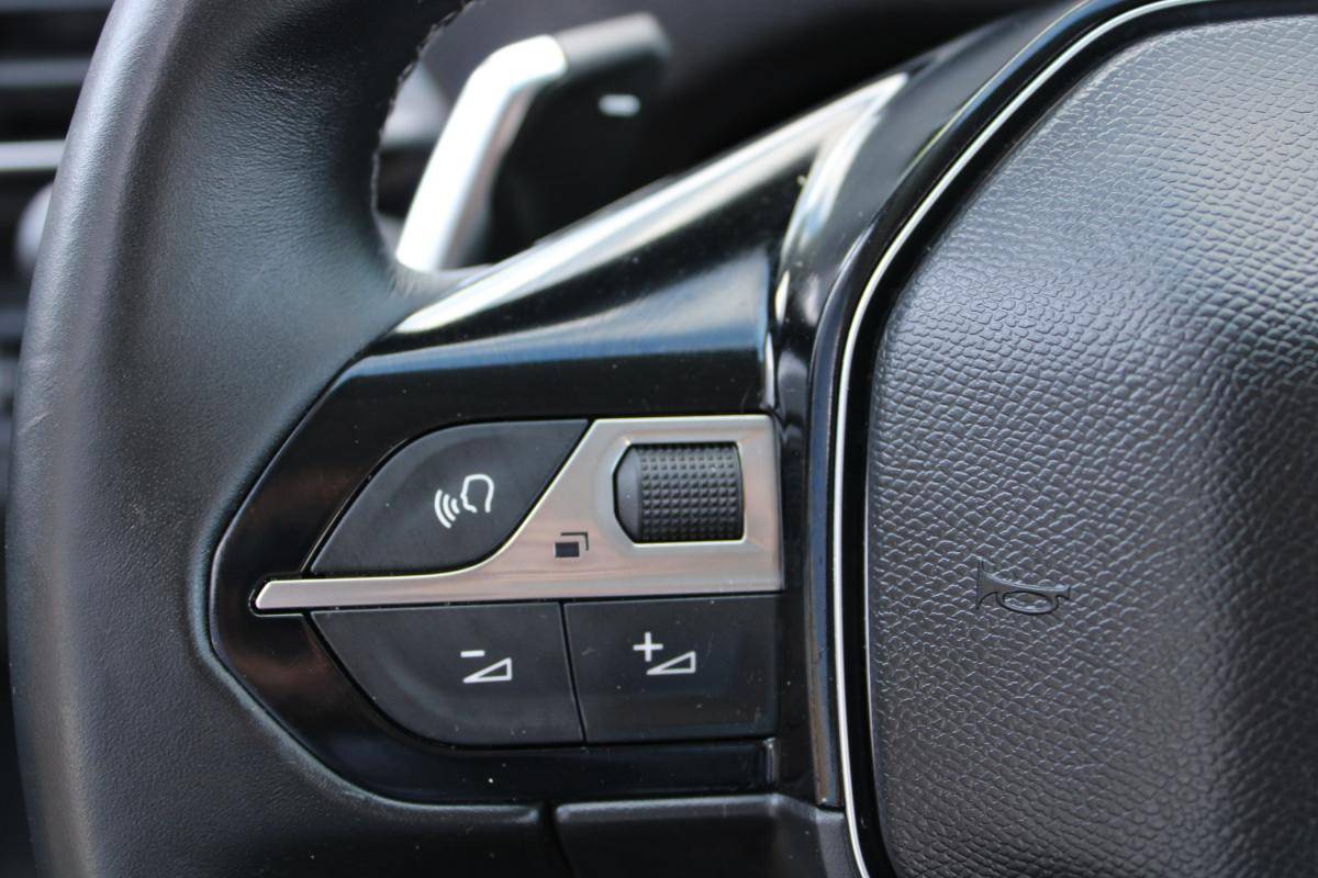 peugeot-3008-2021-hibrido-a-gasolina-1598cc
