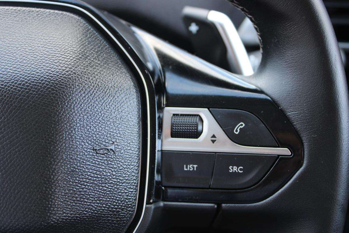 peugeot-3008-2021-hibrido-a-gasolina-1598cc