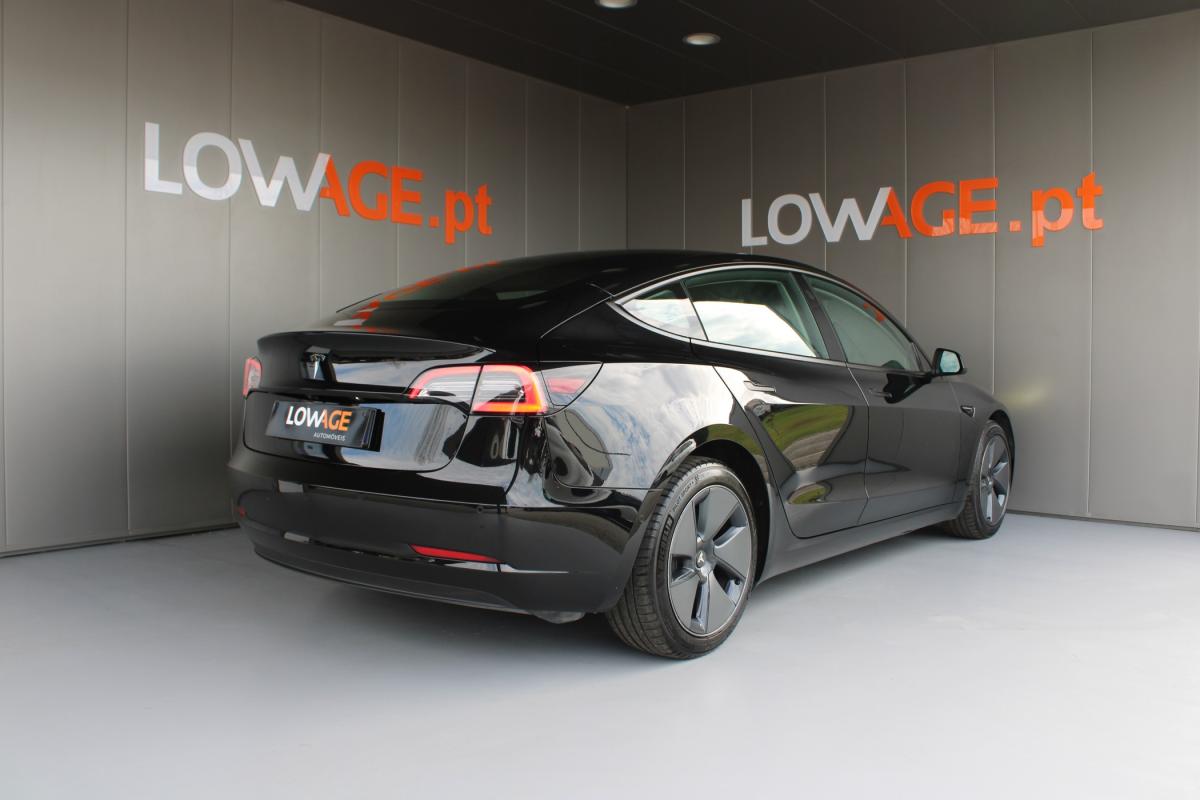 tesla-model-3-2021-eletrico-500cc
