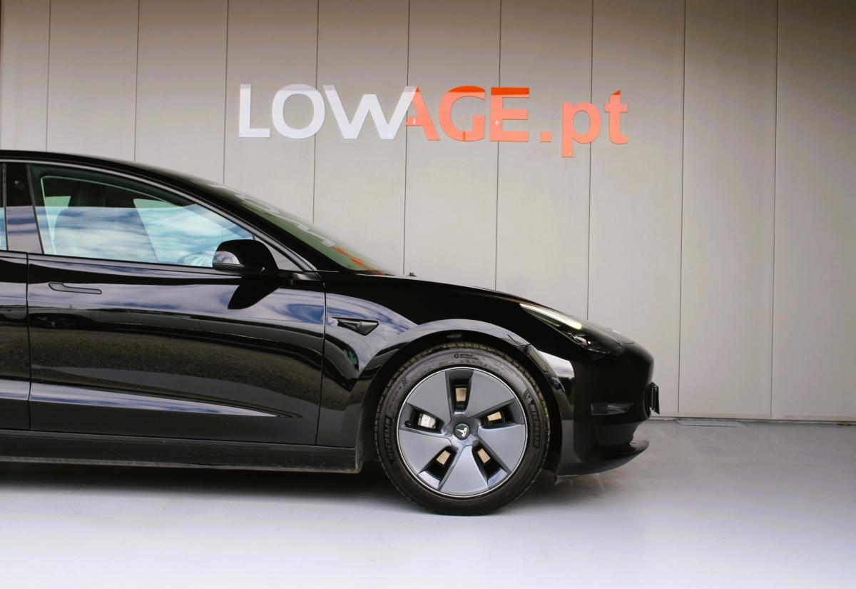 tesla-model-3-2021-eletrico-500cc