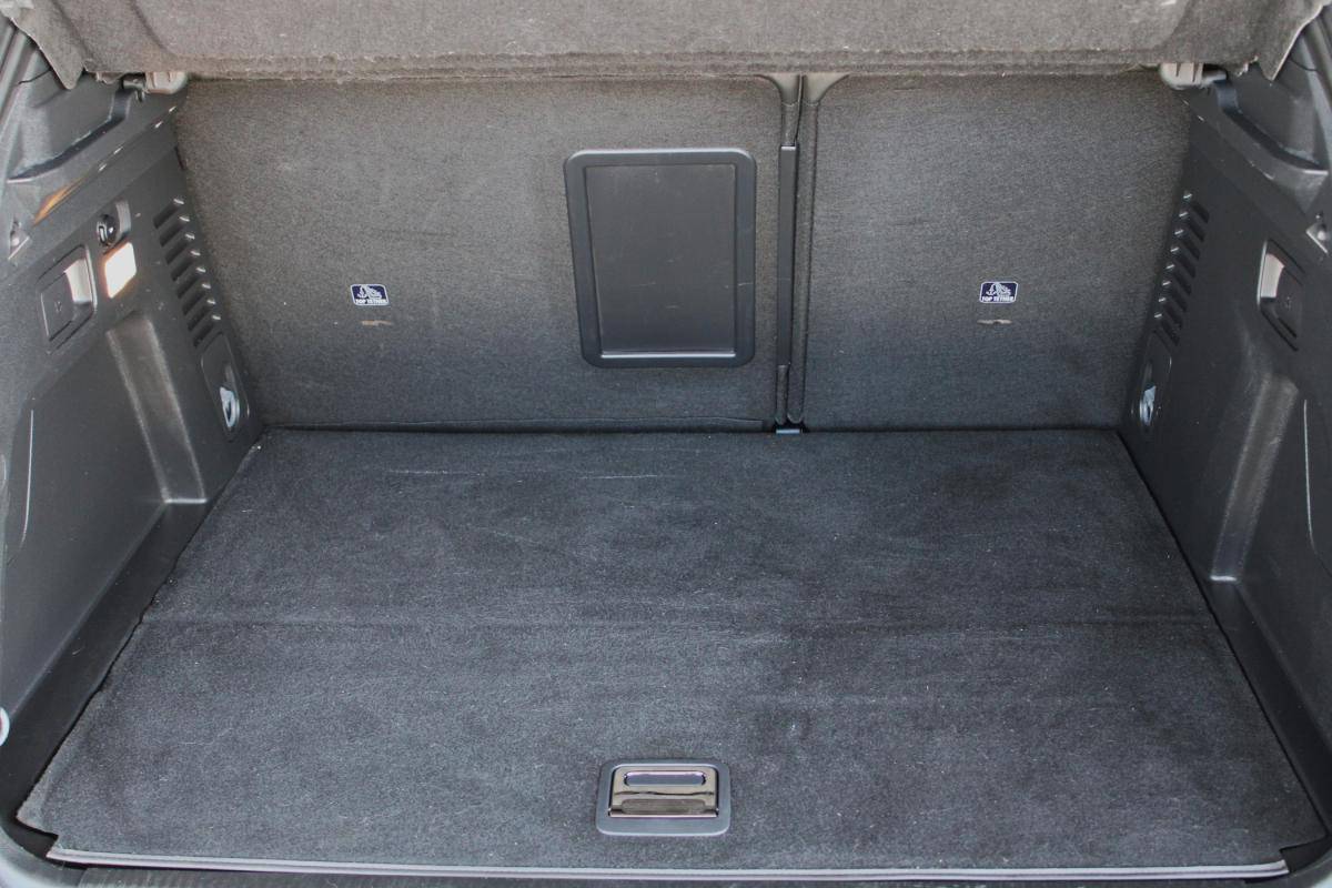 peugeot-3008-2022-hibrido-a-gasolina-1598cc