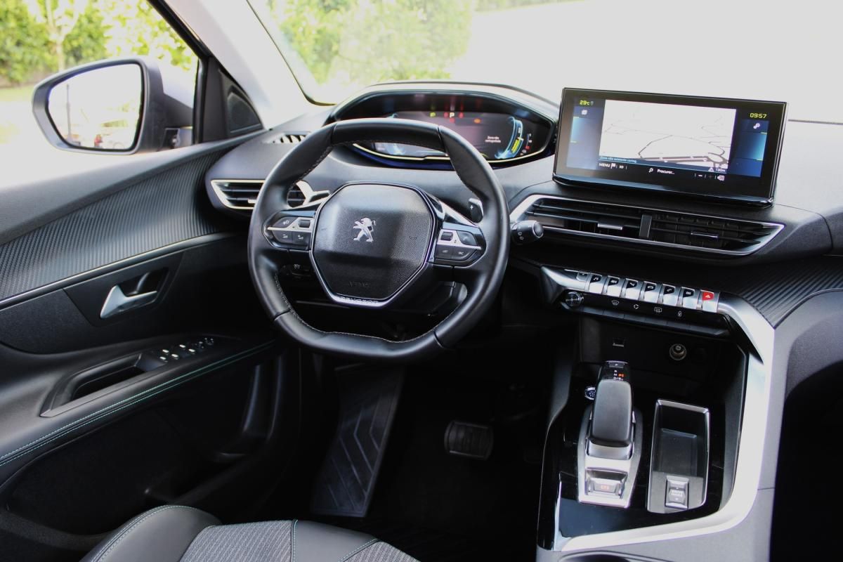 peugeot-3008-2022-hibrido-a-gasolina-1598cc