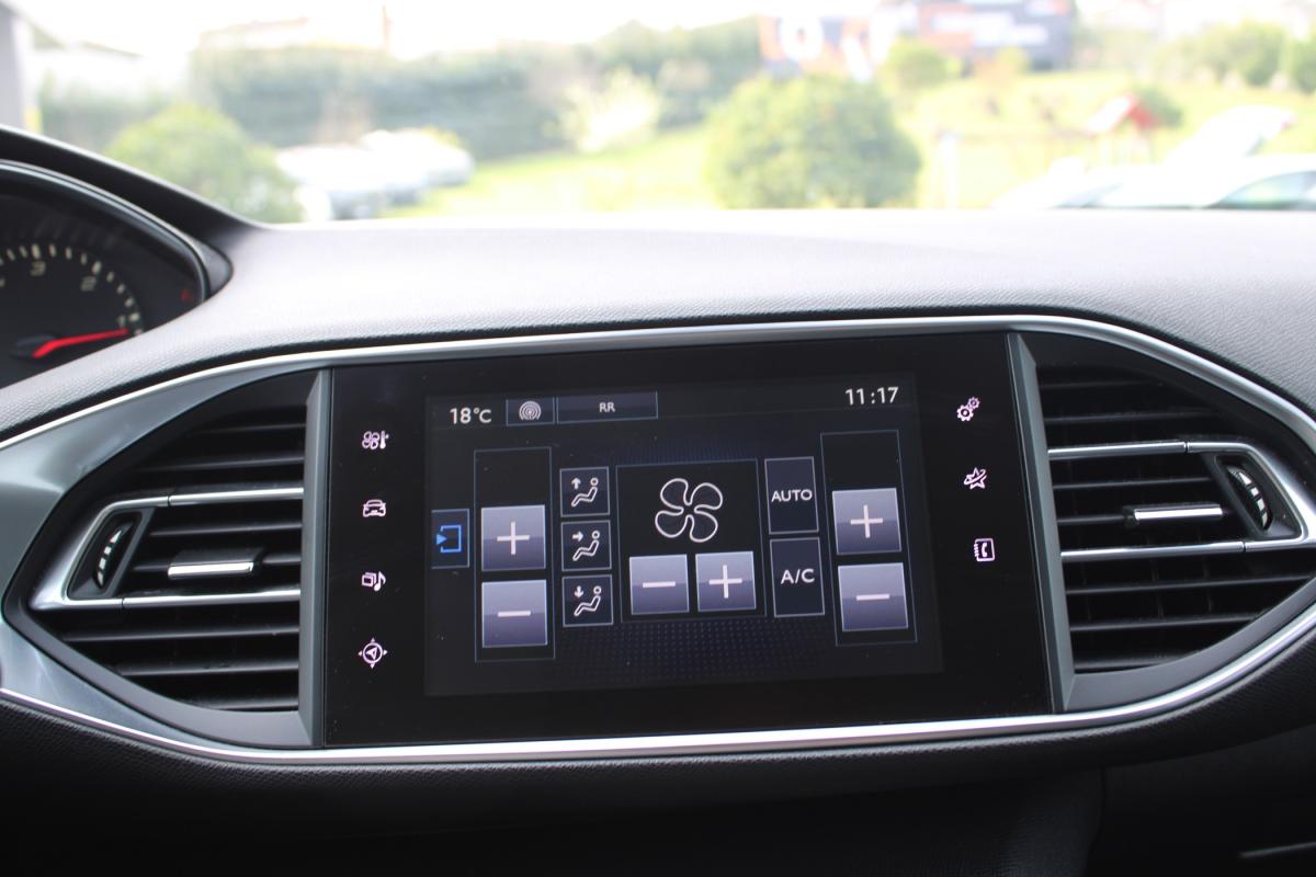 peugeot-308-sw-2015-diesel-1560cc