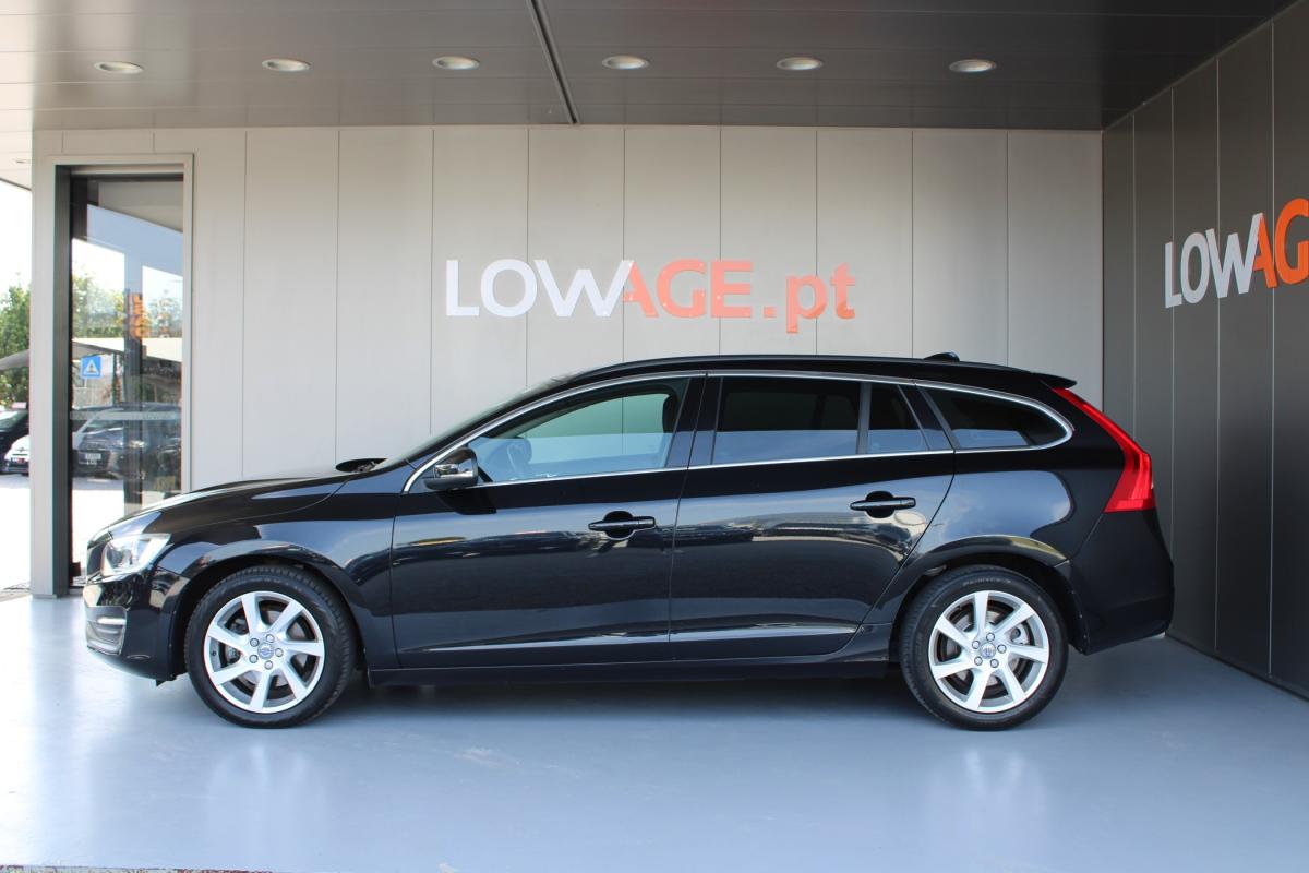 volvo-v60-2015-diesel-1560cc