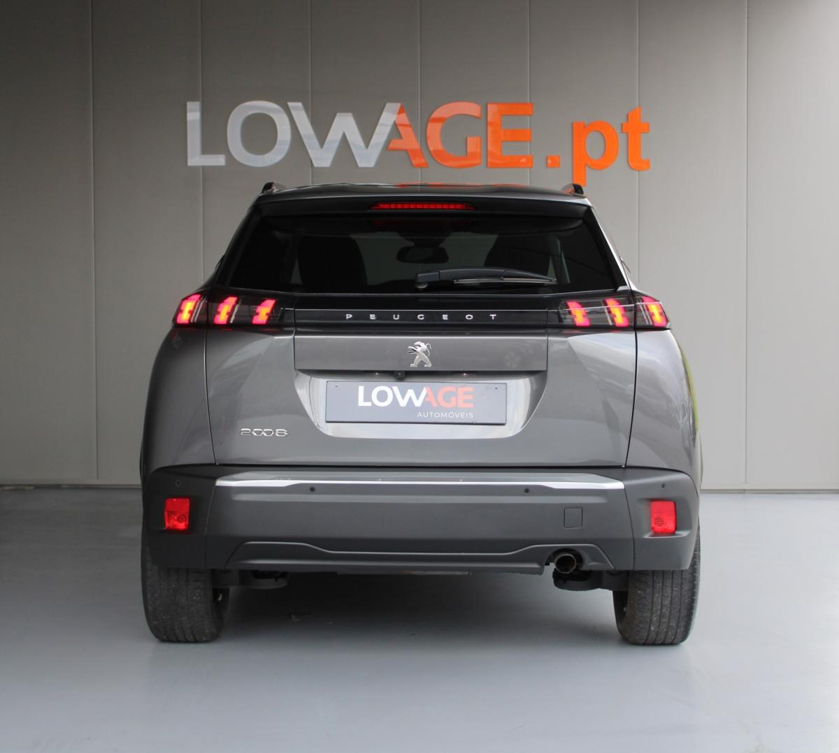 peugeot-2008-2022-gasolina-1199cc