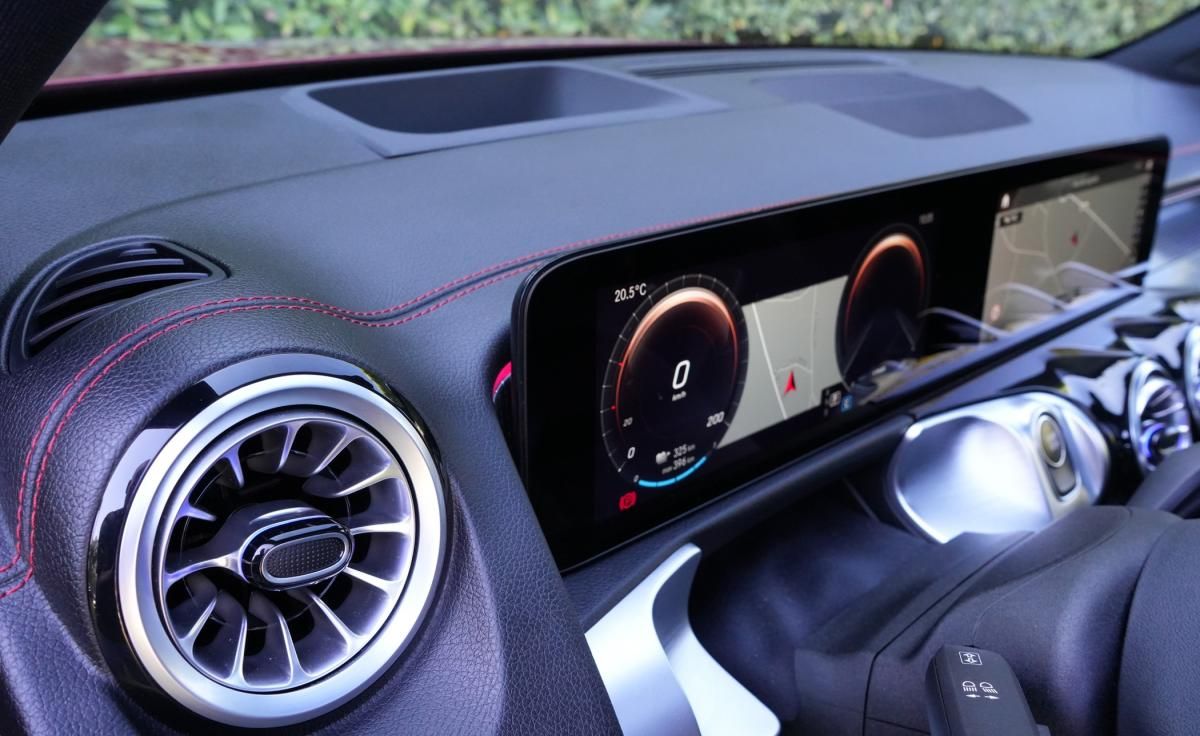 mercedes-benz-eqb-2022-eletrico-0cc