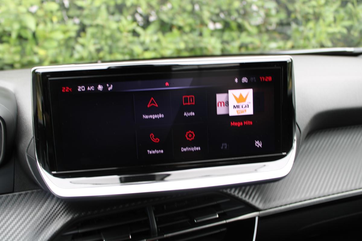 peugeot-2008-2023-gasolina-1199cc