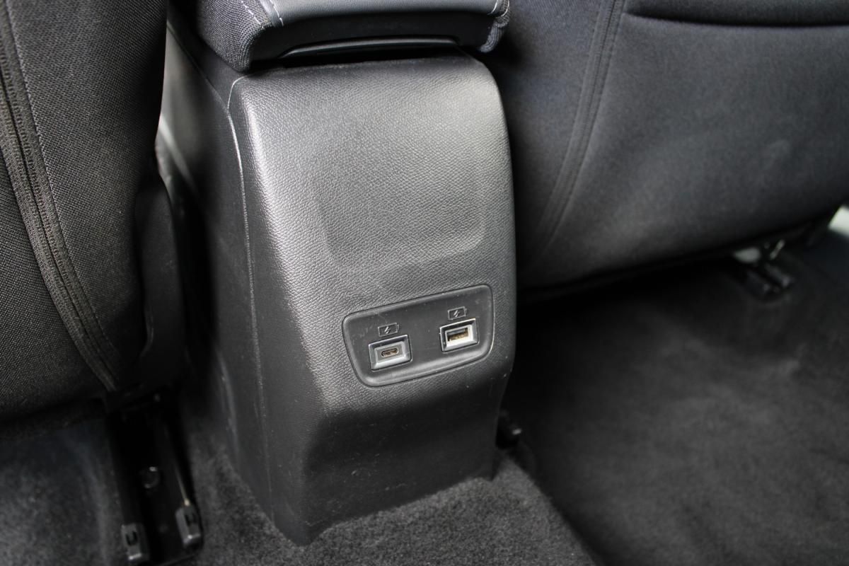 peugeot-2008-2023-gasolina-1199cc