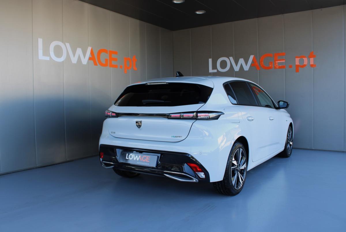 peugeot-308-2023-hibrido-a-gasolina-1598cc