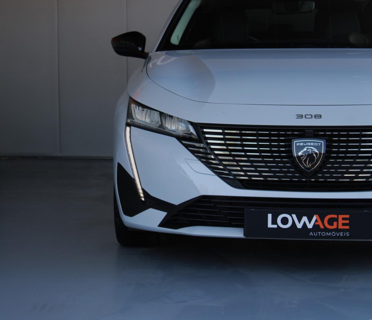 peugeot-308-2023-hibrido-a-gasolina-1598cc
