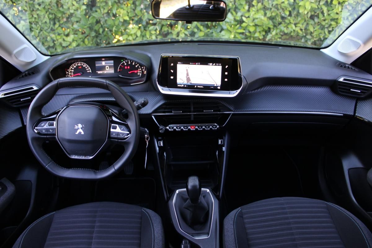 peugeot-208-2024-gasolina-1199cc