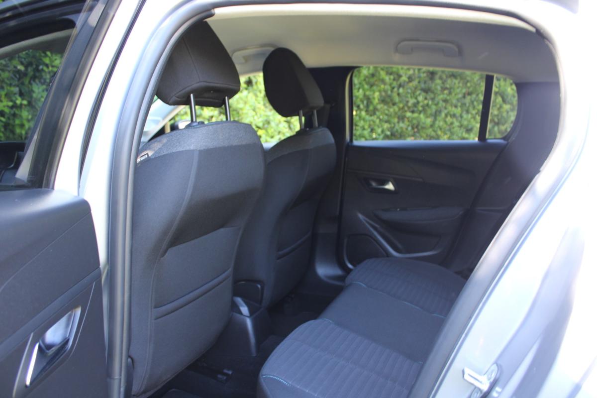 peugeot-208-2024-gasolina-1199cc