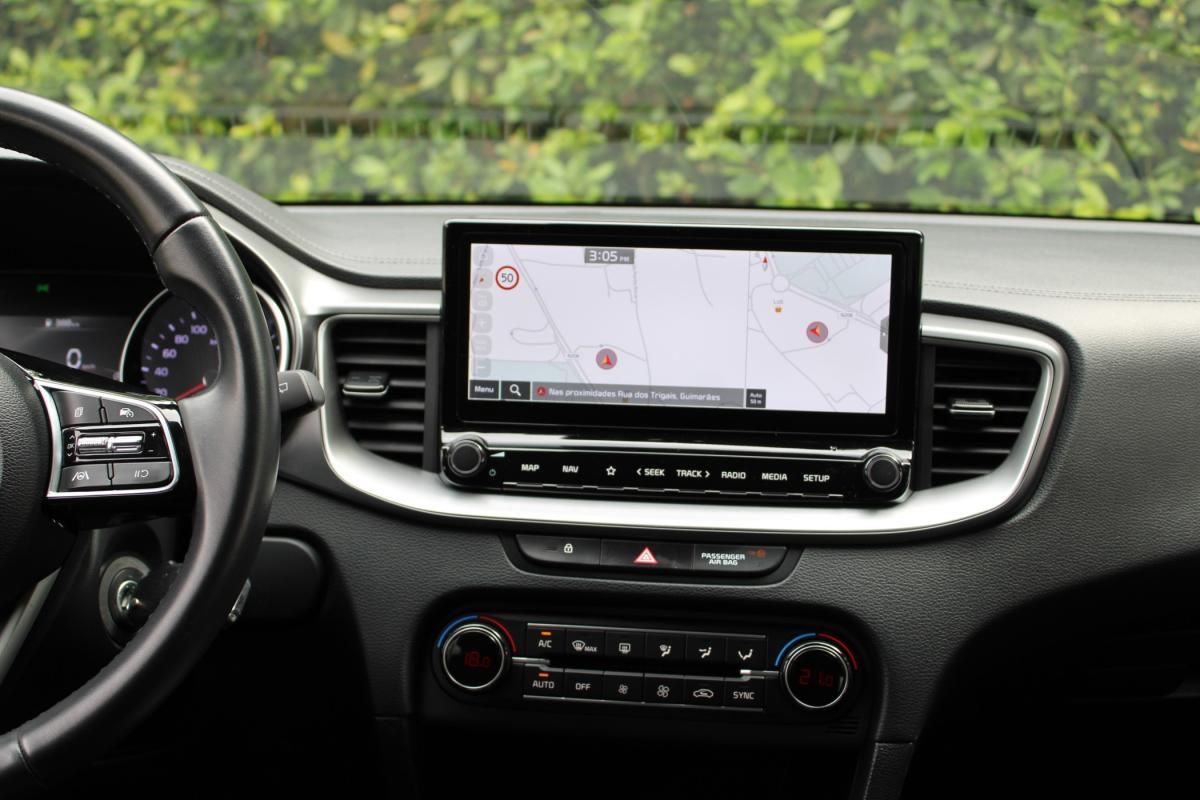 kia-xceed-2024-gasolina-998cc
