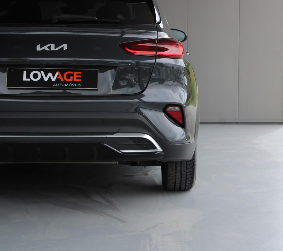 kia-xceed-2024-gasolina-998cc