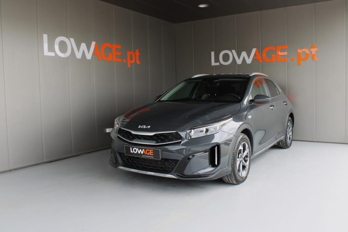kia-xceed-2024-gasolina-998cc