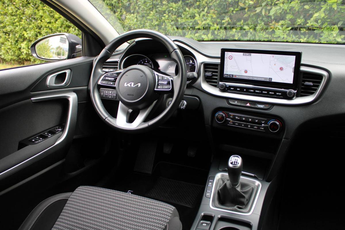 kia-xceed-2024-gasolina-998cc