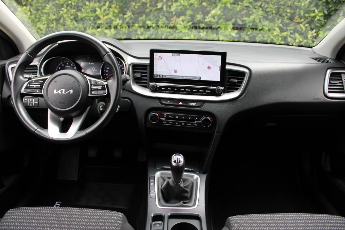 kia-xceed-2024-gasolina-998cc