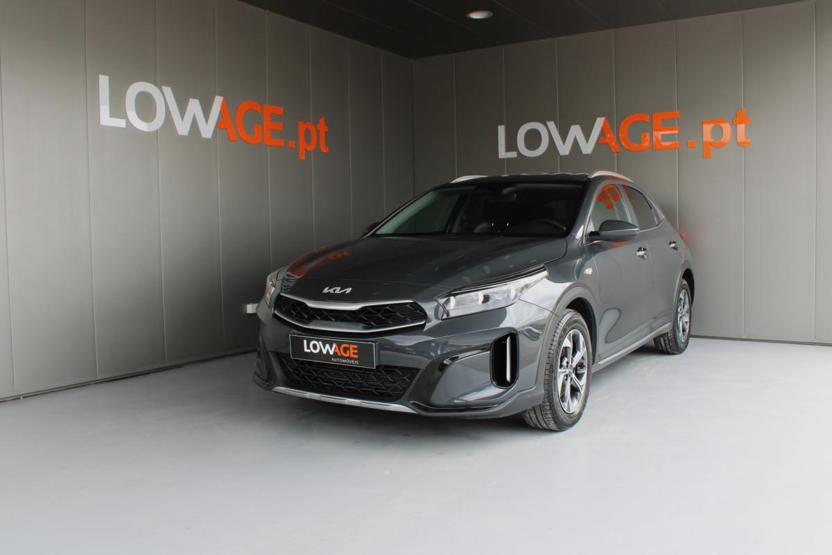 kia-xceed-2024-gasolina-998cc