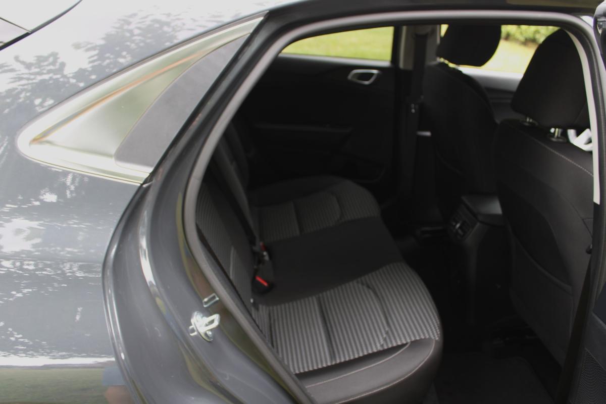 kia-xceed-2024-gasolina-998cc