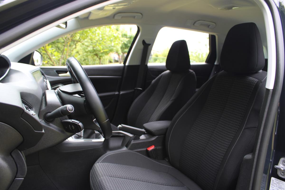 peugeot-308-sw-2017-diesel-1560cc