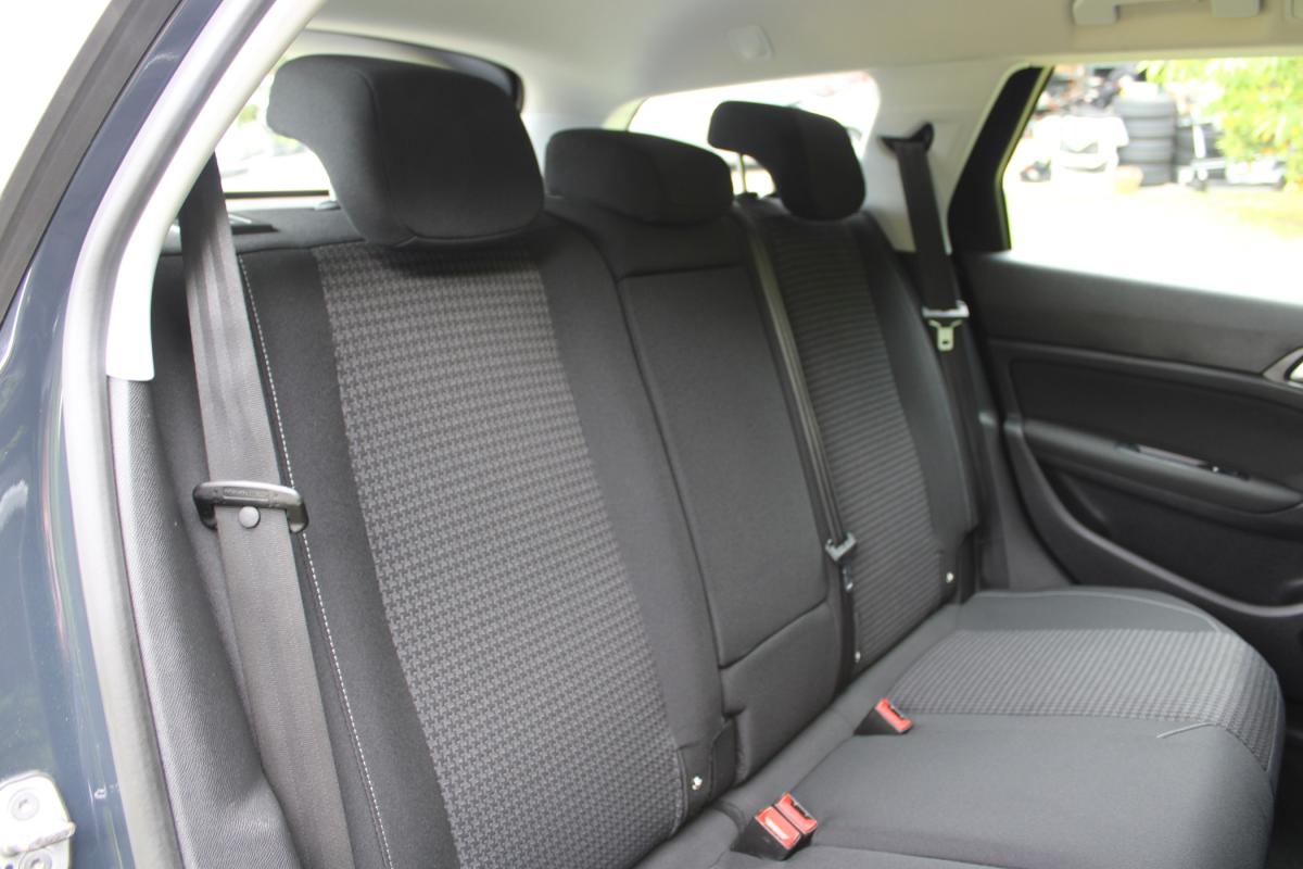 peugeot-308-sw-2017-diesel-1560cc