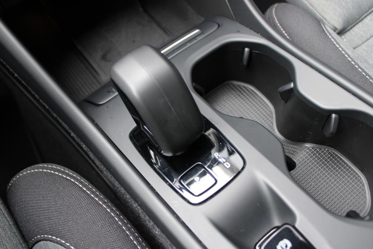 volvo-xc40-2022-hibrido-a-gasolina-1477cc