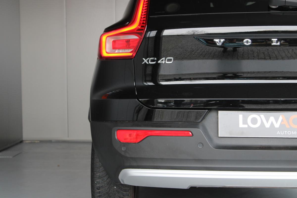volvo-xc40-2022-hibrido-a-gasolina-1477cc