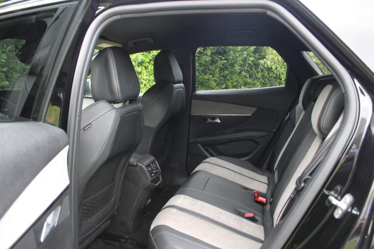 peugeot-3008-2021-hibrido-a-gasolina-1598cc