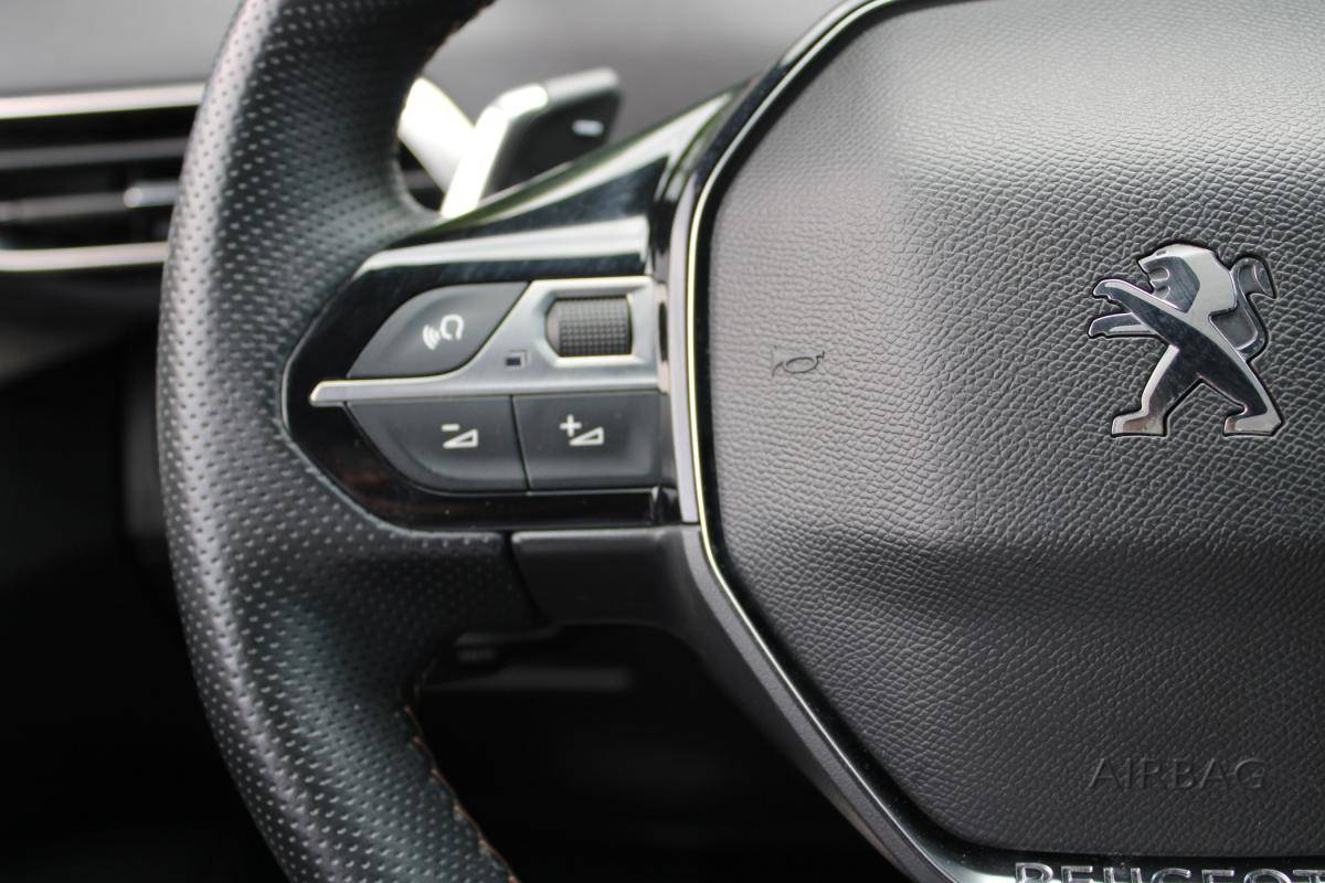 peugeot-3008-2021-hibrido-a-gasolina-1598cc