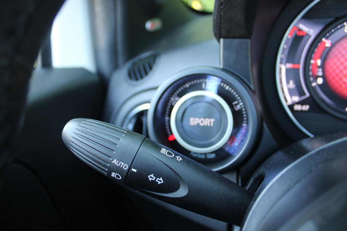 abarth-595c-2021-gasolina-1368cc