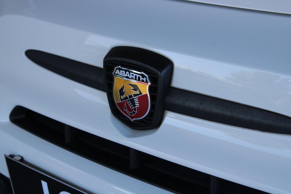 abarth-595c-2021-gasolina-1368cc