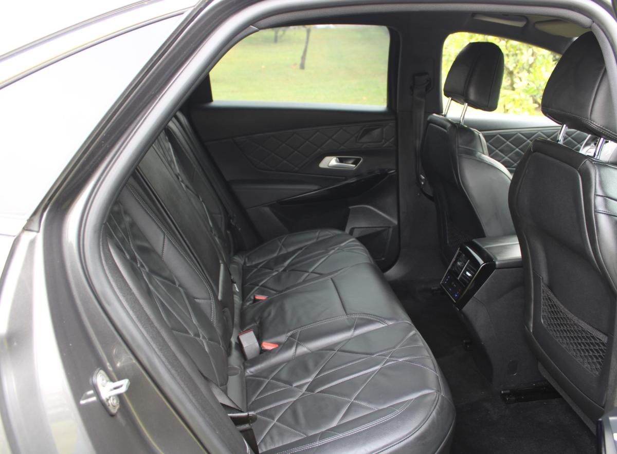 ds-ds-7-crossback-2022-hibrido-a-gasolina-1598cc