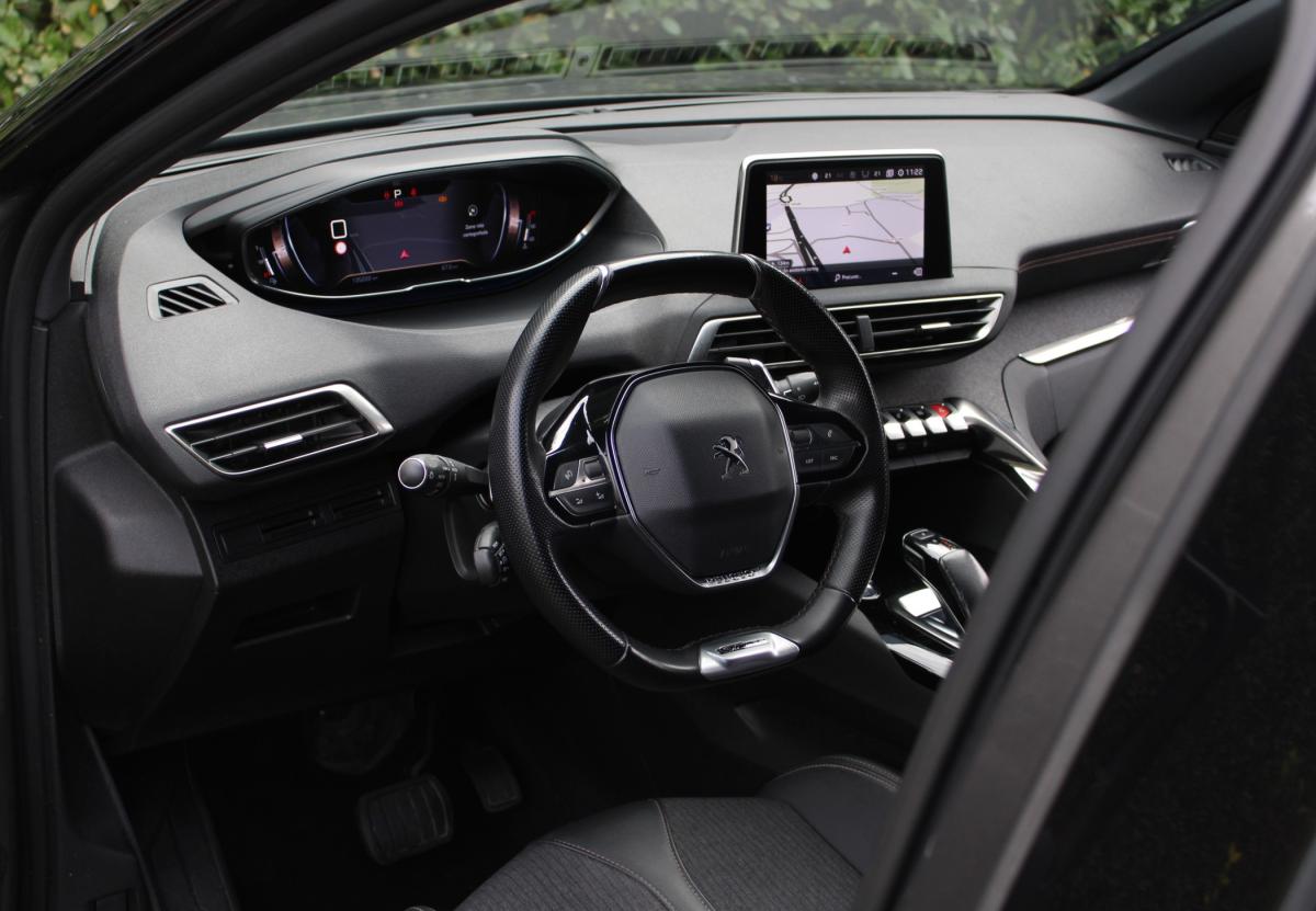 peugeot-5008-2020-diesel-1499cc