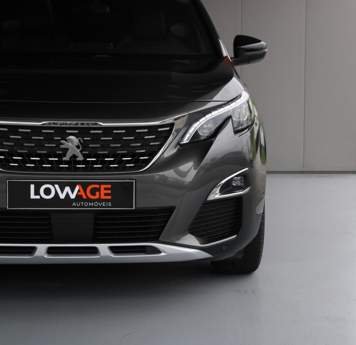 peugeot-5008-2020-diesel-1499cc