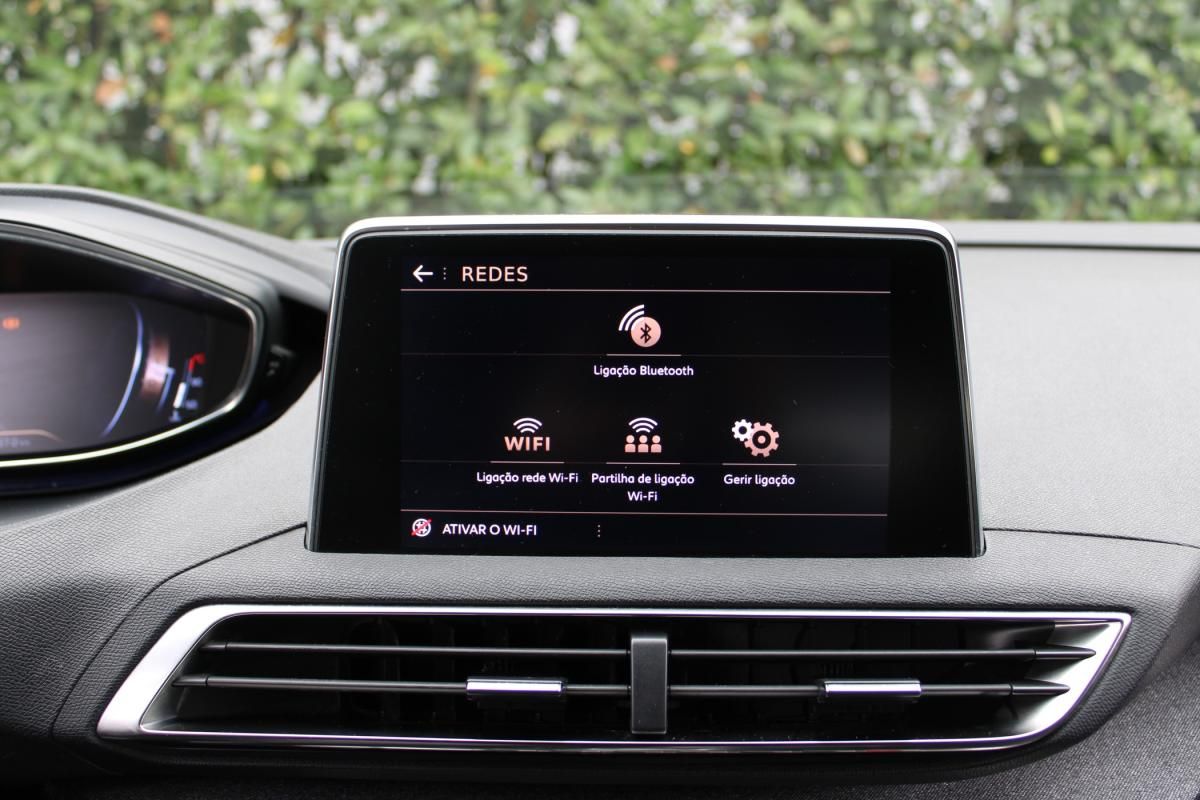 peugeot-5008-2020-diesel-1499cc
