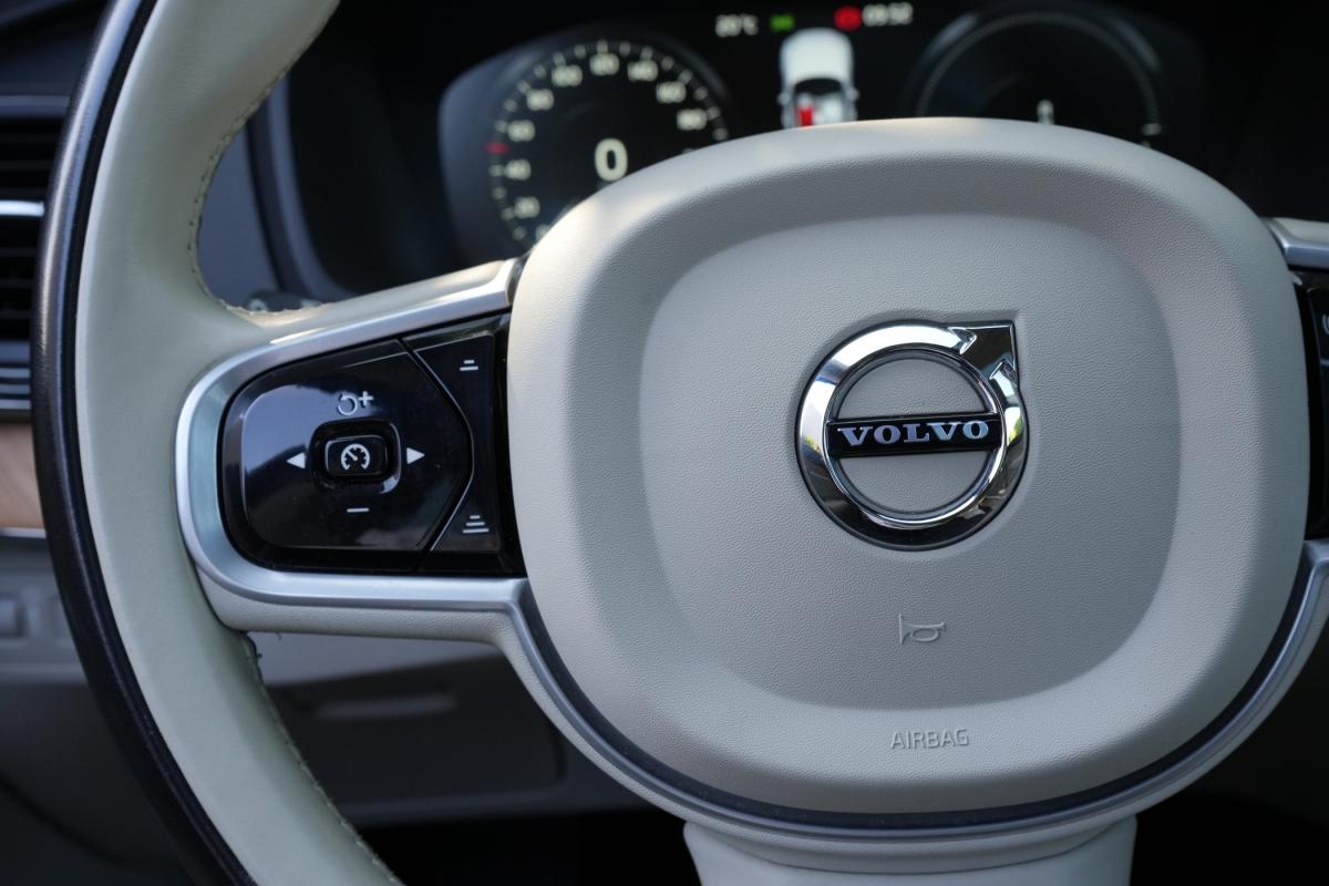volvo-xc90-2021-hibrido-a-gasolina-1969cc