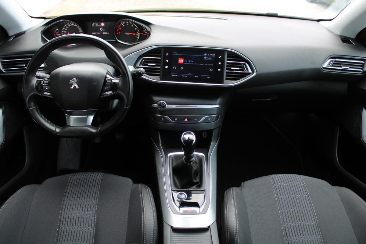 peugeot-308-2021-gasolina-1199cc